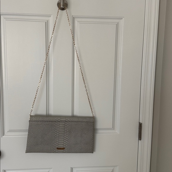 Urban Expressions Handbags - Urban Expressions Gray Snakeskin Bag